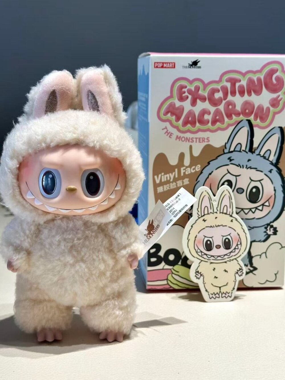 Labubu Macaron 1.0 Confirmed Figure Soymilk - Picture 3 of 4